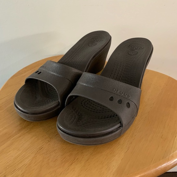 Crocs wedge sandals size 10 - Picture 4 of 11